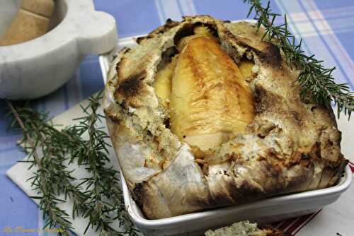 Poulet fermier en croûte de sel