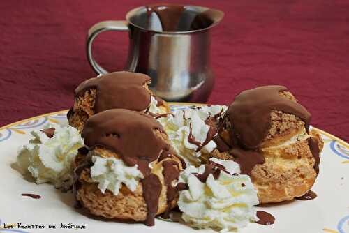 Profiteroles au chocolat