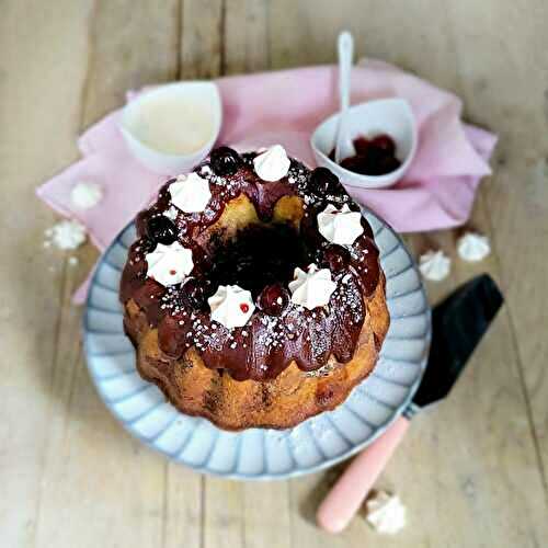 "Kougelhopf" Marbré au Chocolat,  Coeur Fondant aux Griottes