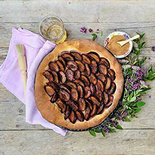 Tarte Briochée aux Quetsches d'Alsace (Pâte Levée) ou Hefe Zwetschgenkuchen