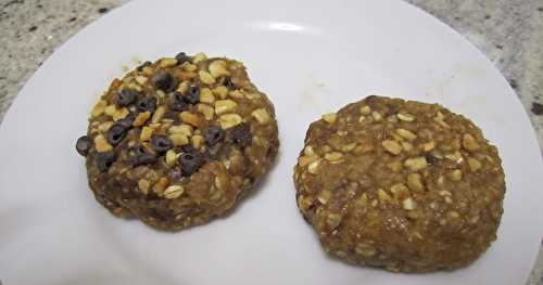 Cookies sans cuisson au beurre de cacahuètes et pépites de chocolat