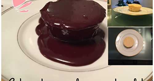 Gâteau de semoule avec sa sauce au chocolat
