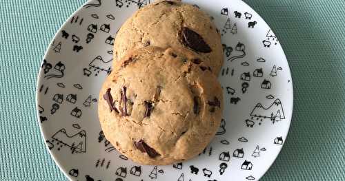 Maxi cookies aux pépites de chocolat