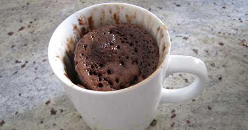 Mug cake choco et beurre de cacahuètes