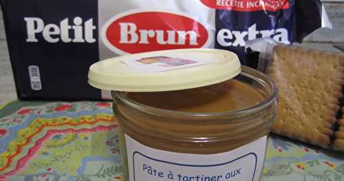 Pâte à tartiner aux biscuits Petit Brun extra de LU