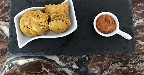 Biscuits salés à la farine de maïs et aux graines de lin