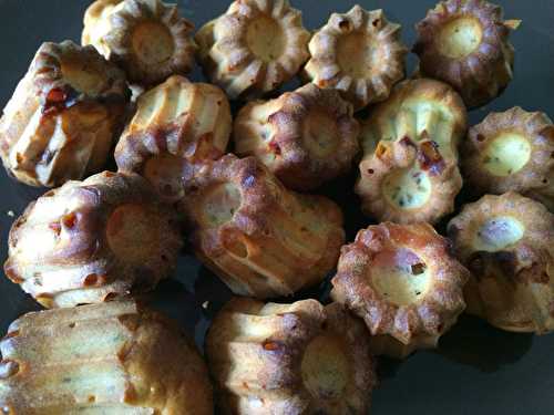 Minis Cannelés lardons et herbes de provence