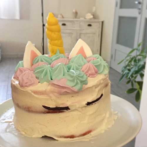 Gâteau Licorne (molly cake arc en ciel)