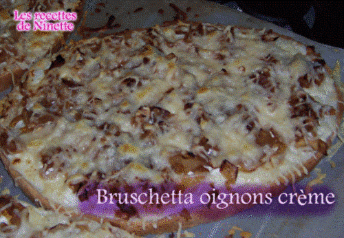 Bruschetta crème oignons confits