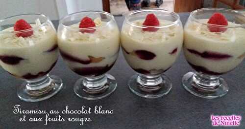 Tiramisu chocolat blanc et fruits rouges