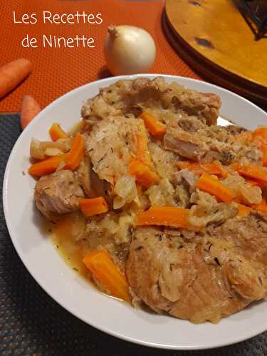 Rouelle de porc confite aux oignons doux et carottes 
