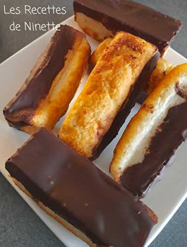 Financiers à la noix de coco et chocolat