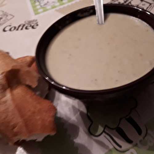 Velouté poireaux- poires et roquefort