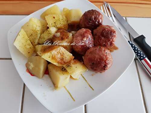 Boulettes cajun et pommes de terre vapeur