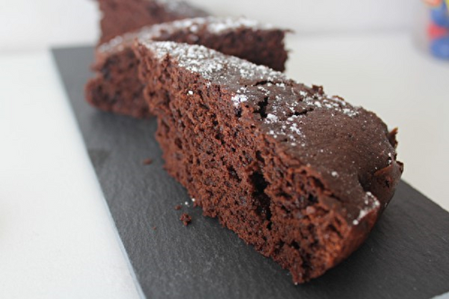 Gâteau au chocolat et lait de coco