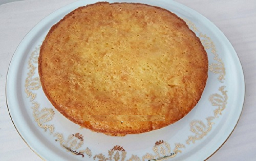 Gâteau aux pommes et à la banane