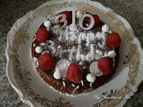 Gâteau d’anniversaire tout chocolat