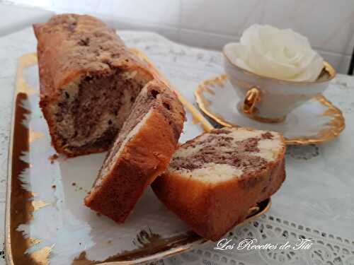 Gâteau marbré au cacao