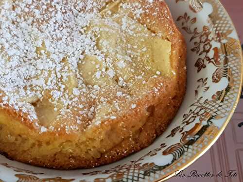 Gâteaux moelleux aux pommes individuels