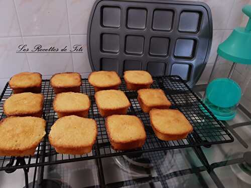 Gâteaux yaourt aux abricots