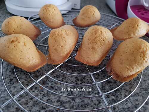 Madeleines à la fleur d’oranger au Cake Factory