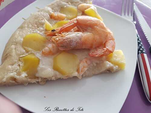 Pizza coco pommes de terre crevettes