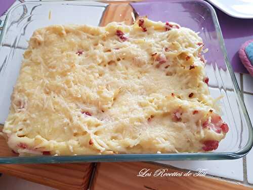 Purée aux lardons gratinée