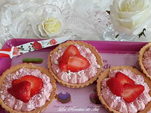 Tartelettes à la mousse de fraises