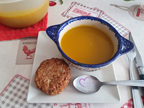 Velouté de courgettes et carottes au cumin