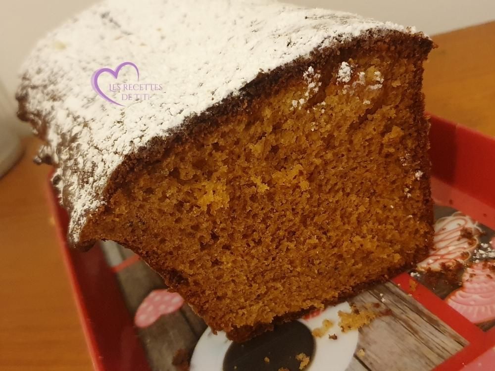 Cake aux lait concentré sucré et à la vanille