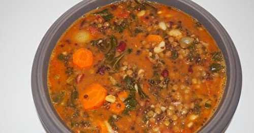 Minestrone au chou kalé, lentilles et haricots