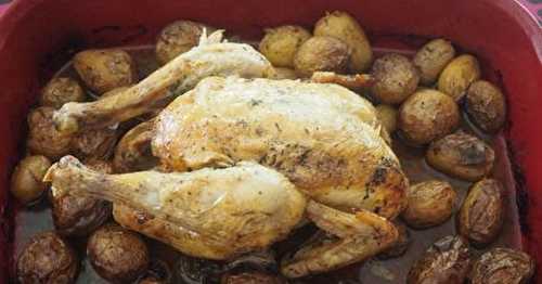 Poulet au vin blanc et au citron et ces petites pommes de terre grenailles rôties