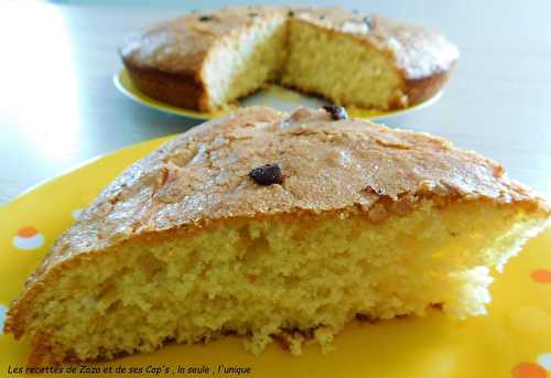 Gâteau au yaourt à la fleur d'oranger