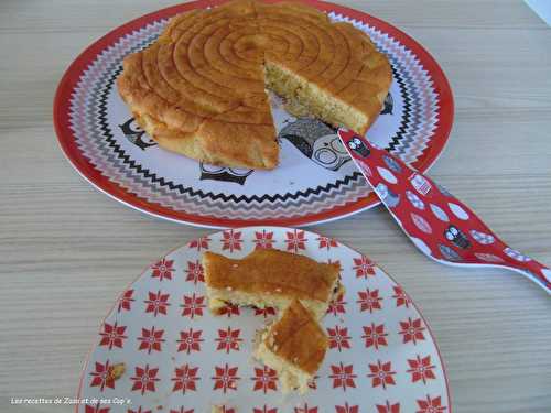 Gâteau pomme , banane et pépites de chocolat au lait