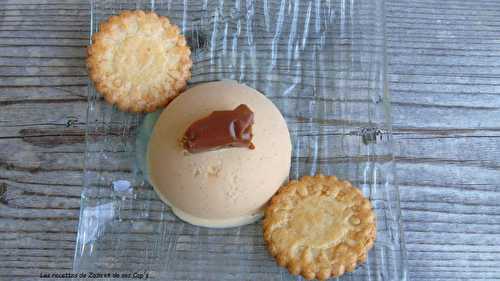 Glace aux sablés et caramels tendres