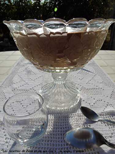 Mousse au chocolat noir à la fleur de sel de Guérande