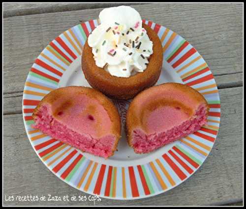 Petits gâteaux gourmands aromatisés à la fraise