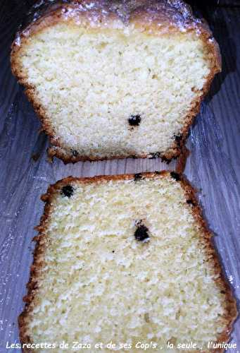 Quatre quart moelleux à la vanille et aux pépites de chocolat