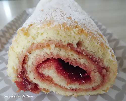 Roulé à la confiture de fraises (Recette Tupperware)