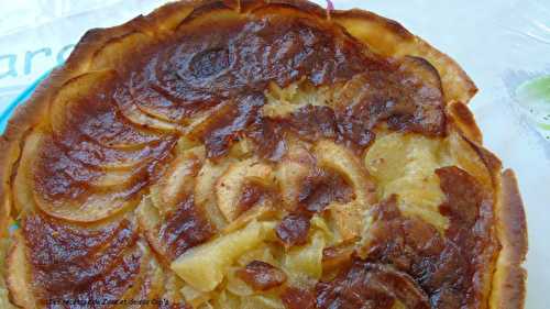 Tarte aux pommes au beurre - Les recettes de Zaza .