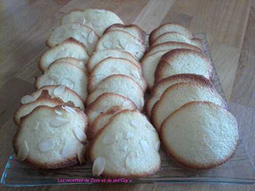 Tuiles natures et aux Amandes