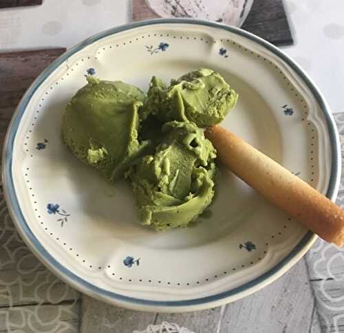 Glace au thé matcha