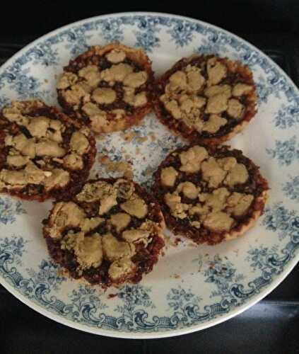 Tartelettes confiture de figues (de mon amie Mireille) et noix