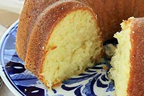 Cake à la crème fraîche au Thermomix - Recette Mixte - cake