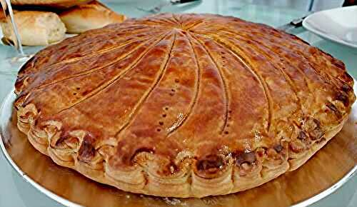 Galette des rois à la crème d’amande de Cyril Lignac - Recette Mixte