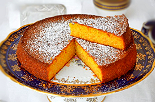 Gâteau aux carottes et aux amandes - Recettes Faciles - Recette Mixte