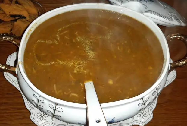 Harira soupe traditionnelle marocaine - Recette Facile - Recette Mixte
