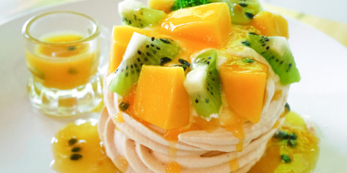 Meringue mangue et kiwi - Recette Facile - Recette Mixte