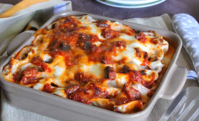 Paccheri au four avec sauce aubergine et béchamel - Plat