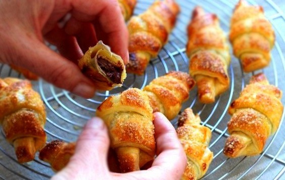 Petits croissants au Nutella rapides et économiques- Recette Mixte -